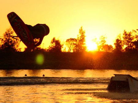 Bonney's WA Water Ski Park - Accommodation in Brisbane 0