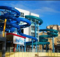 The Beachouse - Accommodation in Brisbane