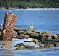 Whalers Beach - Accommodation in Brisbane