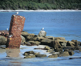 Whalers Beach - Accommodation in Brisbane 0