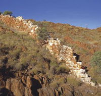 China Wall - Accommodation in Brisbane