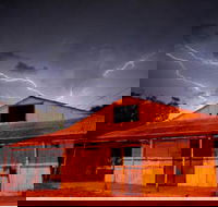 Red Dirt Photographic Gallery - Accommodation in Brisbane