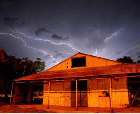 Red Dirt Photographic Gallery - Accommodation in Brisbane 0