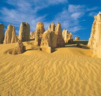 Pinnacles - Accommodation in Brisbane
