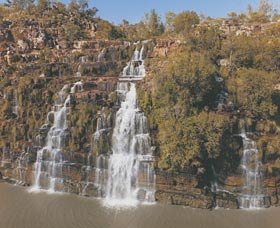 King Cascade - Accommodation in Brisbane 0