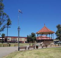 Gladstone Square - Accommodation in Brisbane