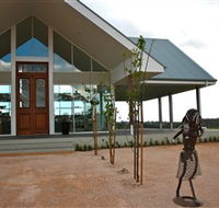 ArtWine Cellar Door - Accommodation in Brisbane