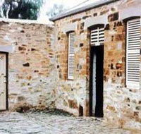Police Lockup And Stables - Accommodation in Brisbane