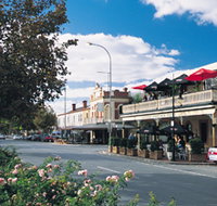 Hutt Street - Accommodation in Brisbane