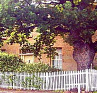 Oak Lodge - Accommodation in Brisbane