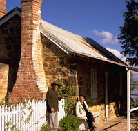 Blundells Cottage - Accommodation in Brisbane