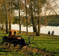 Weston Park - Accommodation in Brisbane