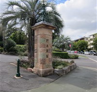 Newstead Park Memorials - Accommodation in Brisbane