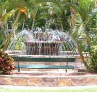 Bauer and Wiles Memorial Fountain - Accommodation in Brisbane
