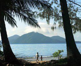 Family Islands National Park - Accommodation in Brisbane 0