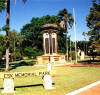 Esk War Memorial and Esk Memorial Park - Accommodation in Brisbane
