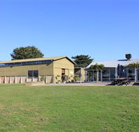 Train Trak Wines - Accommodation in Brisbane