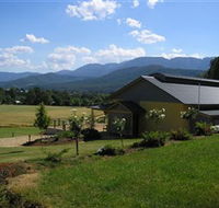 Ringer Reef Winery - Accommodation in Brisbane