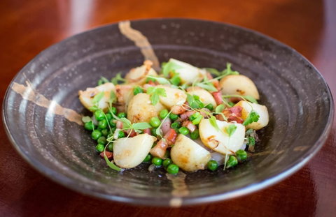 Saint Regis Winery, Food & Wine Bar - Accommodation in Brisbane 1