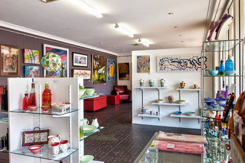 GIGS Art Gallery & Studios - Accommodation in Brisbane 1