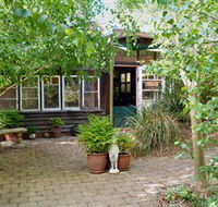 Gumnut Hideaway Gallery - Accommodation in Brisbane