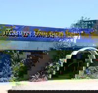 Treasures from the Deep - Opal and Shell Museum - Accommodation in Brisbane