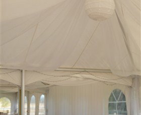 Roses Vineyard At Innes View - Accommodation in Brisbane 0