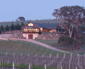 Tenterfield NSW Accommodation in Brisbane