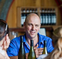 Lowe Wines - Accommodation in Brisbane