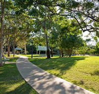 Millennium Esplanade and Tannum Sands Beach - Accommodation in Brisbane