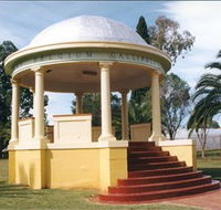 Kingaroy Soldiers Memorial Rotunda - Accommodation in Brisbane