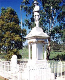 Cooyar War Memorial - Accommodation in Brisbane 1