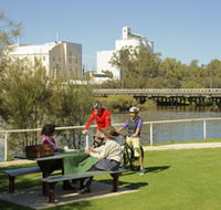 Avon River - Accommodation in Brisbane