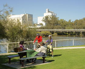 Avon River - Accommodation in Brisbane 0
