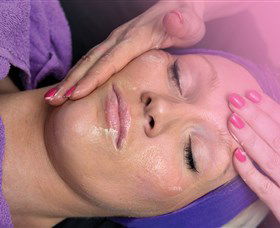 Club MMM! Day Spa - Accommodation in Brisbane 3