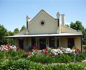 Quondong Cottage - Accommodation in Brisbane 0