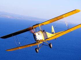 Adelaide Biplanes - Accommodation in Brisbane 2