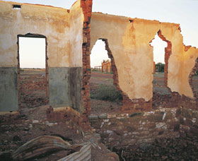 Kookynie Ruins - Accommodation in Brisbane 1