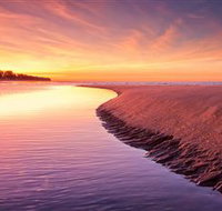 Saunders Beach - Accommodation in Brisbane