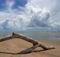 Toolakea Beach - Accommodation in Brisbane