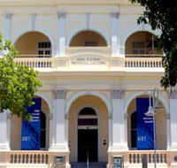 Perc Tucker Regional Gallery - Accommodation in Brisbane