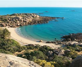 Queens Beach - Accommodation in Brisbane 0