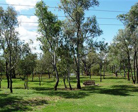 Seplin Estate Wines - Accommodation in Brisbane 4