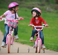 Tracker Riley Cycleway - Accommodation in Brisbane