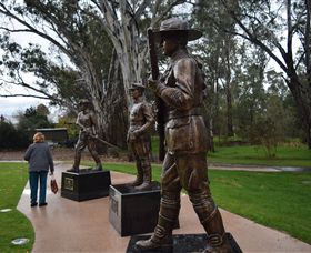 VC Memorial Park - Honouring Our Heroes - Accommodation in Brisbane 1
