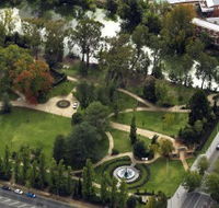 Victory Memorial Gardens - Accommodation in Brisbane