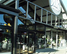 Rambling Rose - Accommodation in Brisbane 0