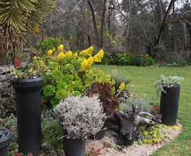 Out Of Town Nursery And Humming Garden - Accommodation in Brisbane 5