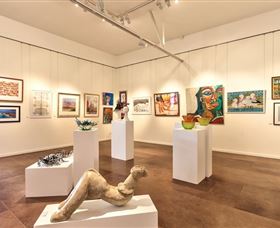 GIGS - Gateway Island Gallery And Studios - Accommodation in Brisbane 2