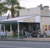 Lady Gails Bookshop and Curios - Accommodation in Brisbane